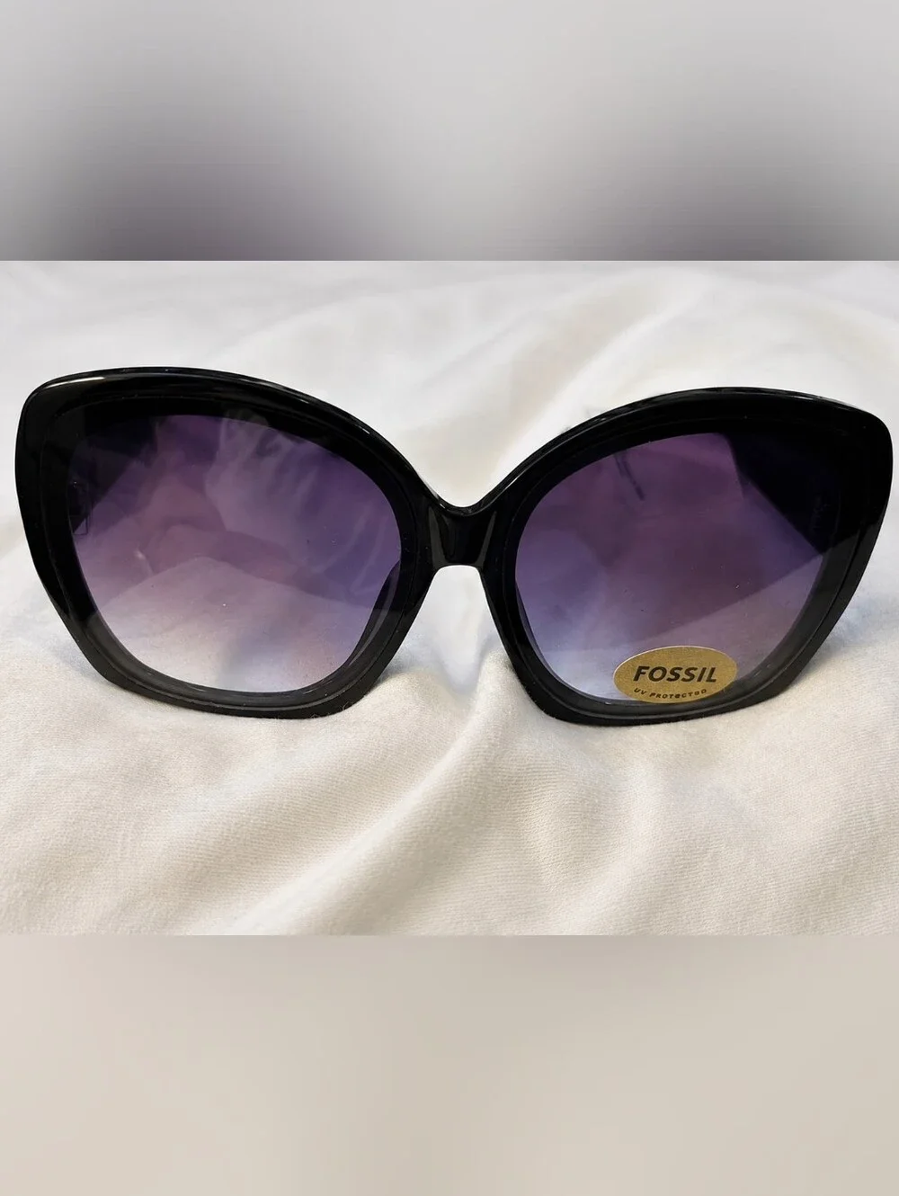NEW OLD STOCK / NWT Fossil Sunglasses